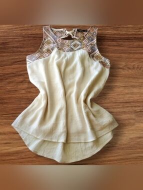 Embroidered Cream Sleeveless Top